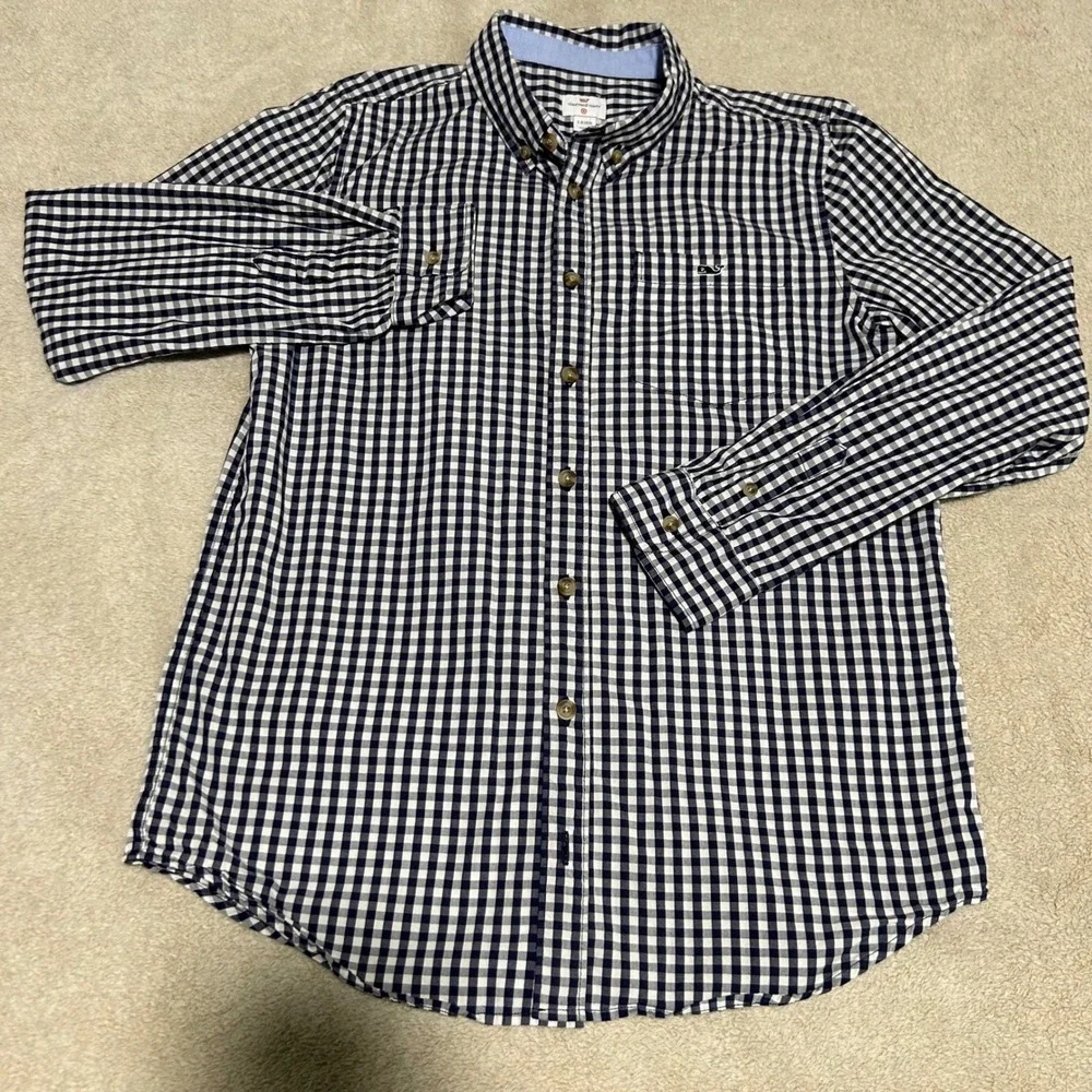 Vineyard Vines any issues